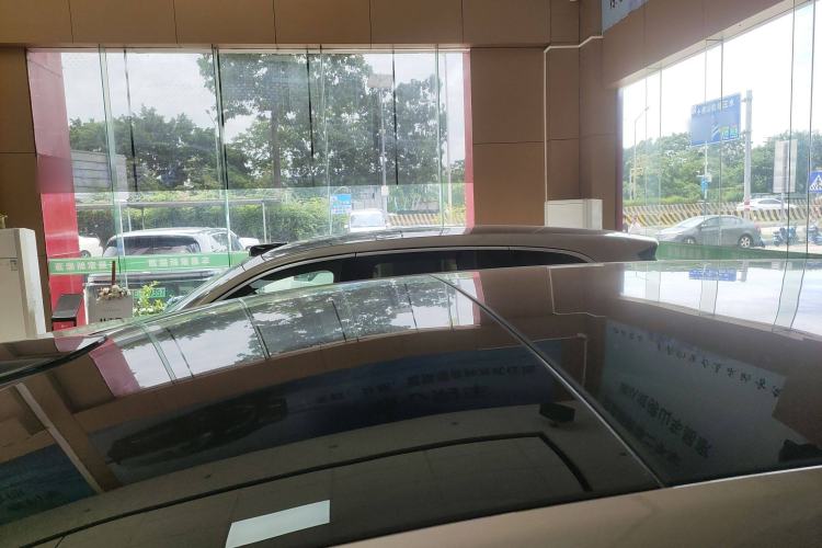 Used Li Auto L8 2024 Ultra Model Roof