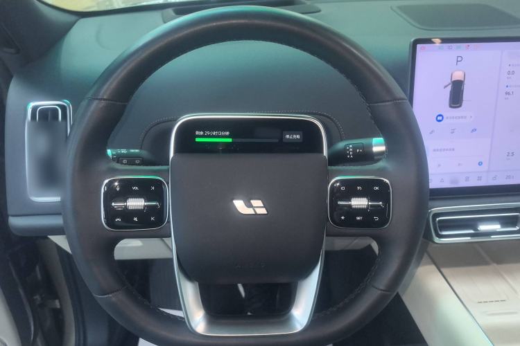 Used Li Auto L8 2024 Max Steering Wheel