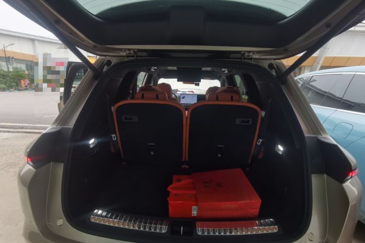 Used Li Auto L8 2024 Ultra Model Trunk