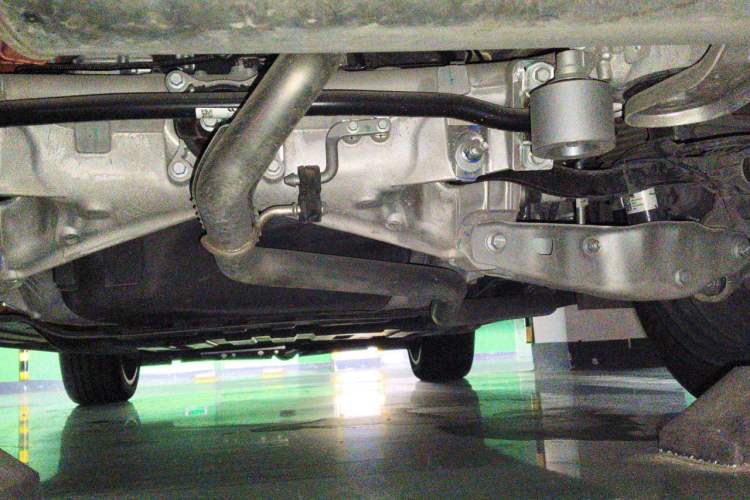 Used Li Auto L8 2024 Max Chassis Rear