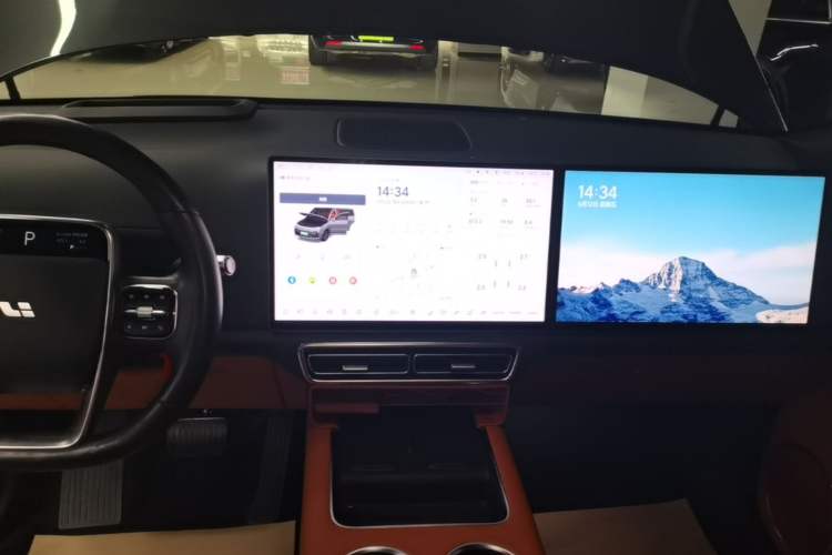 Used Li Auto L8 2024 Max Audio And AC Panel