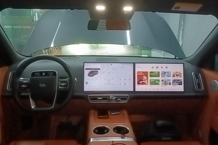 Used Li Auto L8 2024 Max Center Console