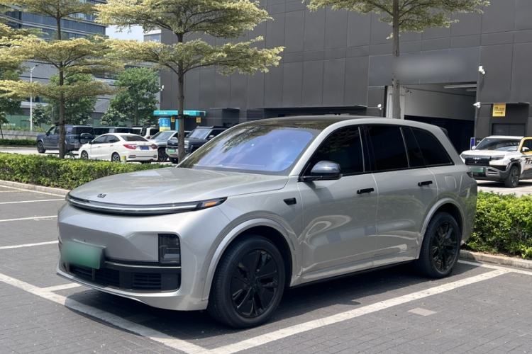 Used Li Auto L8 2024 Pro Model Guazi used car, China used car export, Used car for sale, Used Li Auto cars, Cheapest cars for sale