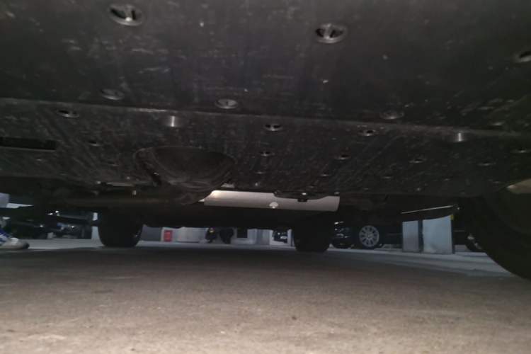 Used Li Auto L8 2024 Ultra Model Chassis Front