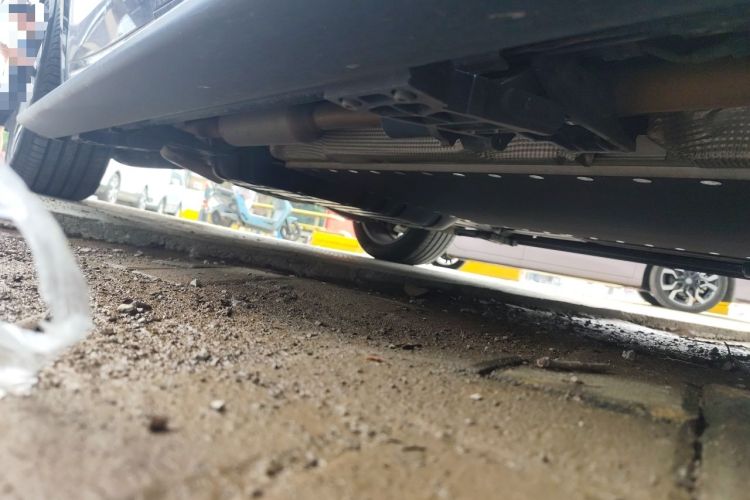 Used Li Auto L8 2024 Pro Model Chassis Front Right