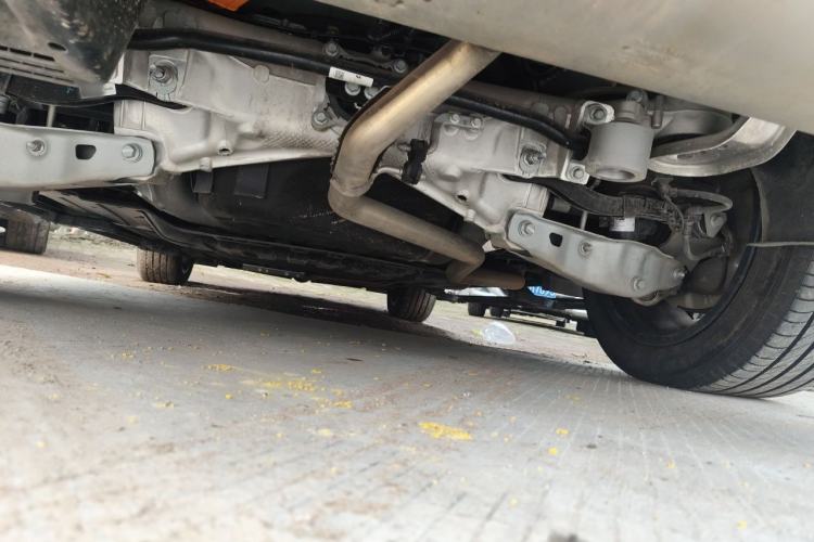 Used Li Auto L8 2024 Pro Model Chassis Rear