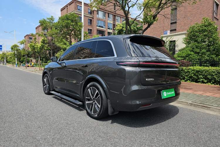 Used Li Auto L8 2024 Pro Model Exterior 1
