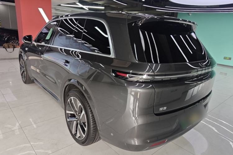 Used Li Auto L8 2024 Max Exterior 2