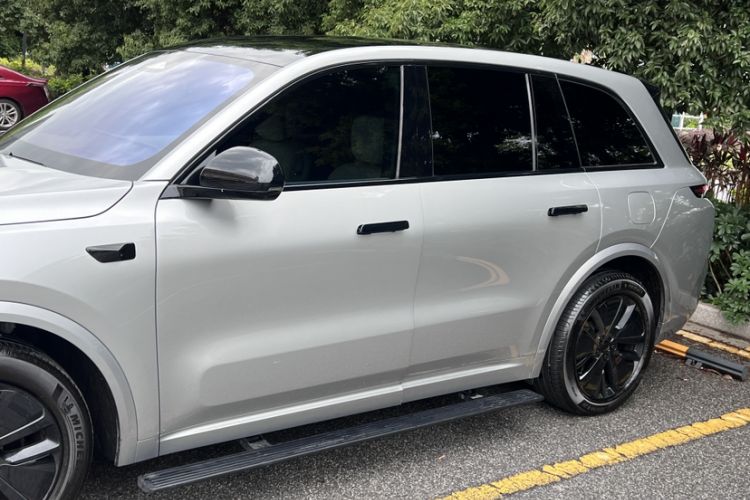 Used Li Auto L8 2024 Pro Model Exterior 3