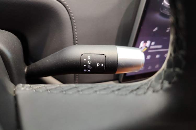 Used Li Auto L8 2024 Ultra Model Gear Lever