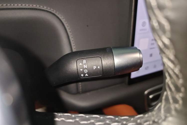 Used Li Auto L8 2024 Max Gear Lever