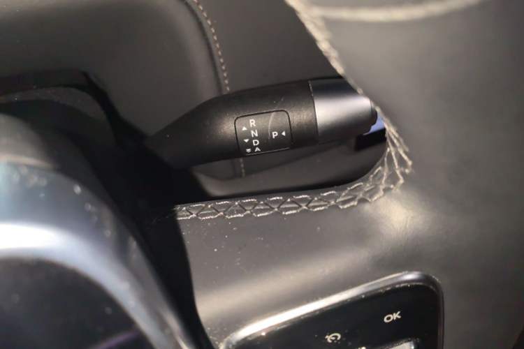 Used Li Auto L8 2024 Ultra Model Gear Lever