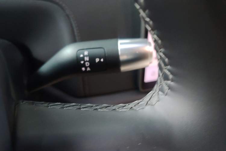 Used Li Auto L8 2024 Max Gear Lever