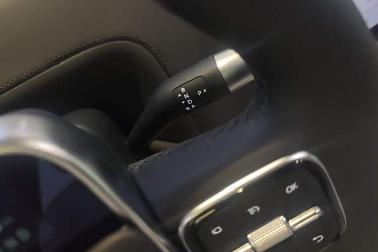 Used Li Auto L8 2024 Ultra Model Gear Lever