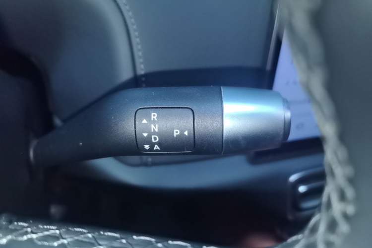 Used Li Auto L8 2024 Max Gear Lever