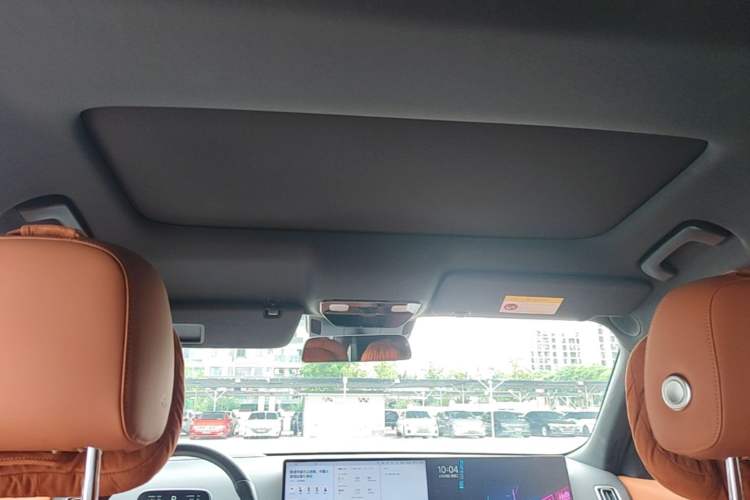 Used Li Auto L8 2024 Max Headliner