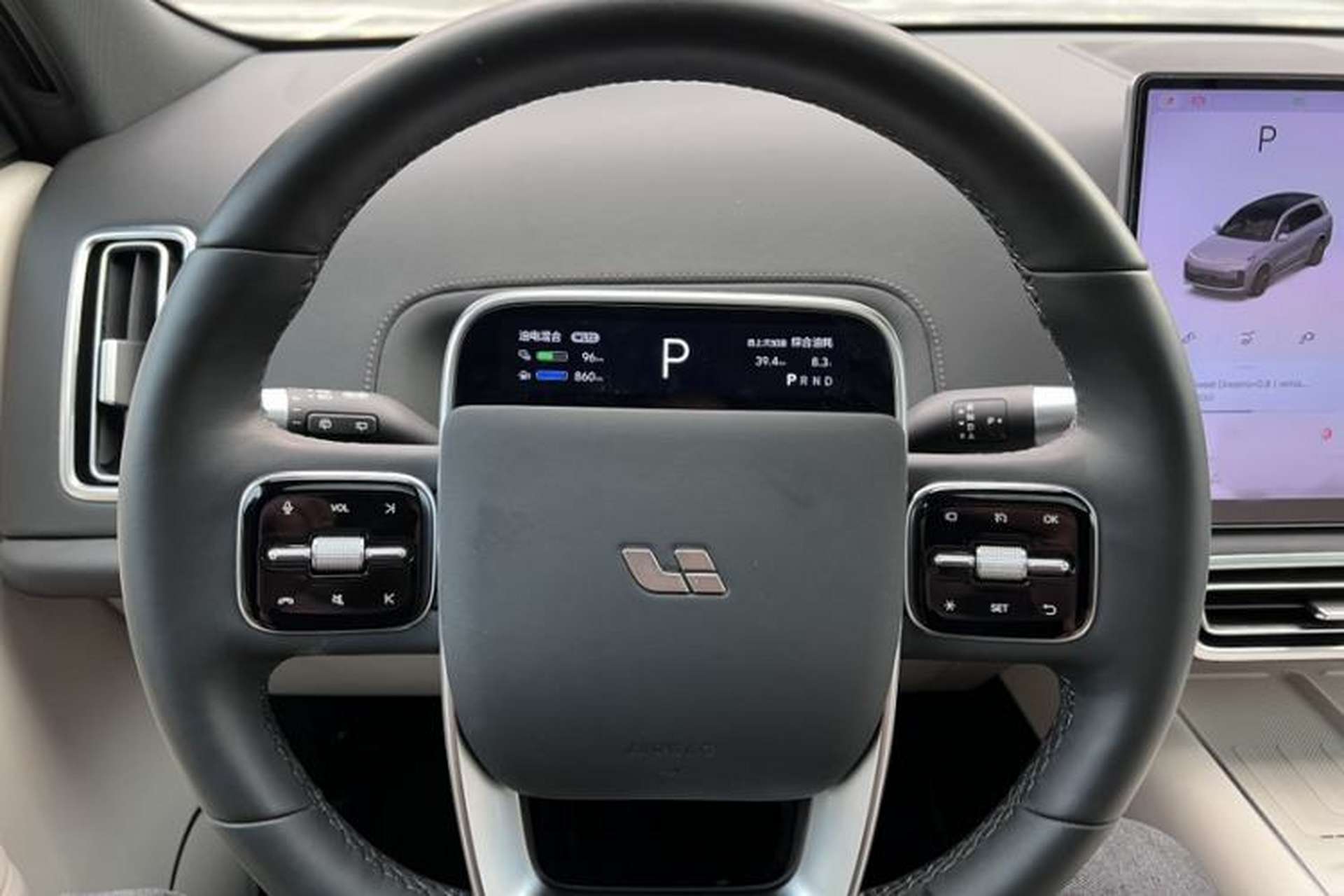 Used Li Auto L8 2024 Pro Model Interior 1