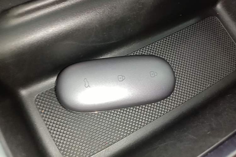 Used Li Auto L8 2024 Pro Model Interior 1