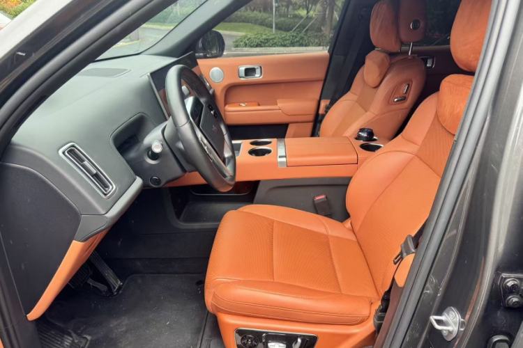 Used Li Auto L8 2024 Max Interior 4