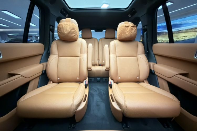 Used Li Auto L8 2024 Max Interior 5