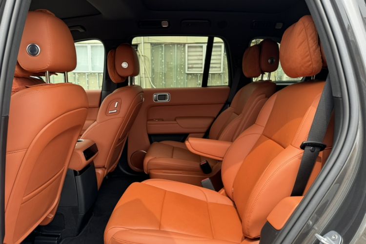 Used Li Auto L8 2024 Max Interior 6