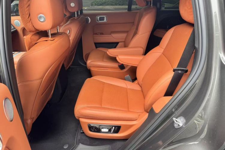 Used Li Auto L8 2024 Max Interior 6