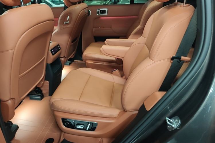 Used Li Auto L8 2024 Pro Model Left Rear Seat