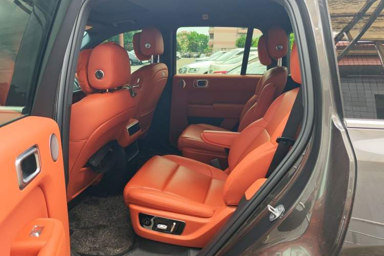 Used Li Auto L8 2024 Pro Model Left Rear Seat