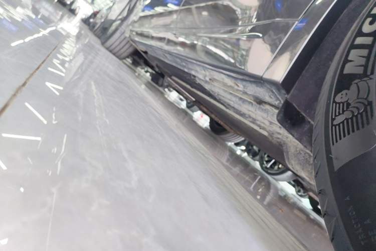 Used Li Auto L8 2024 Pro Model Left Side Sill