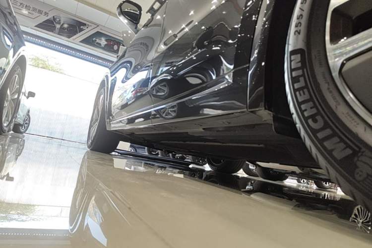 Used Li Auto L8 2024 Max Left Side Sill