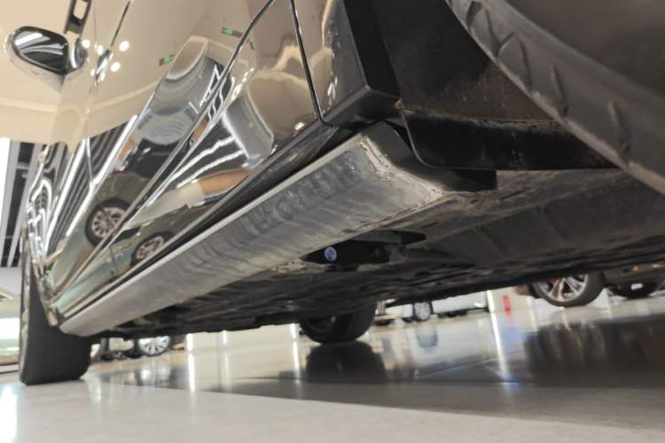Used Li Auto L8 2024 Max Left Side Sill