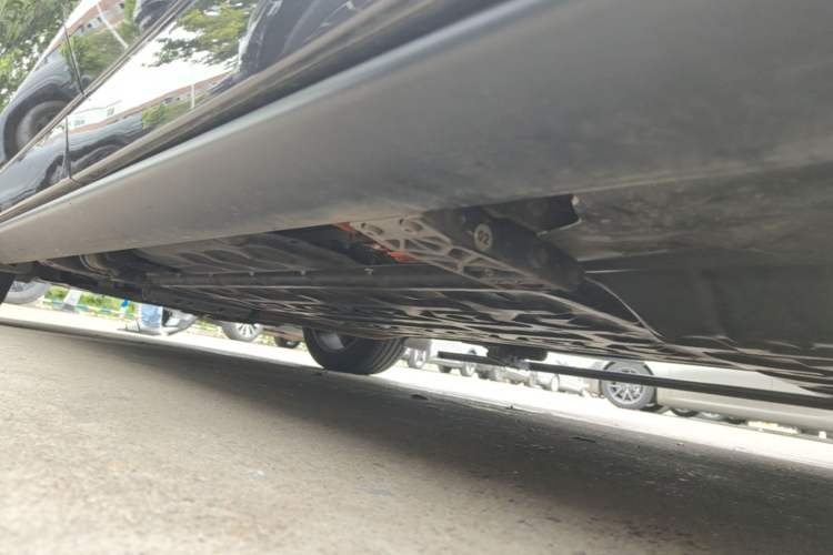 Used Li Auto L8 2024 Pro Model Left Side Sill
