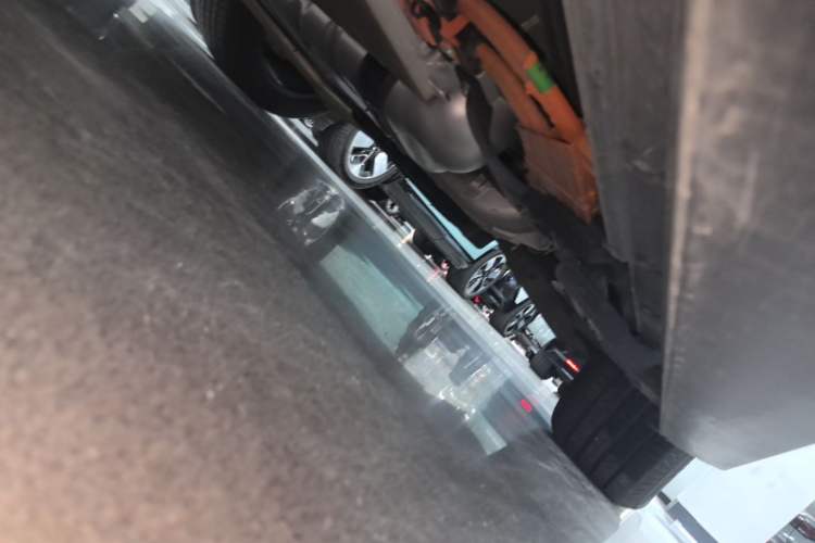 Used Li Auto L8 2024 Max Left Side Sill