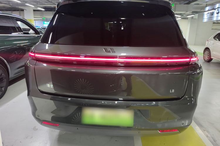 Used Li Auto L8 2024 Pro Model Rear