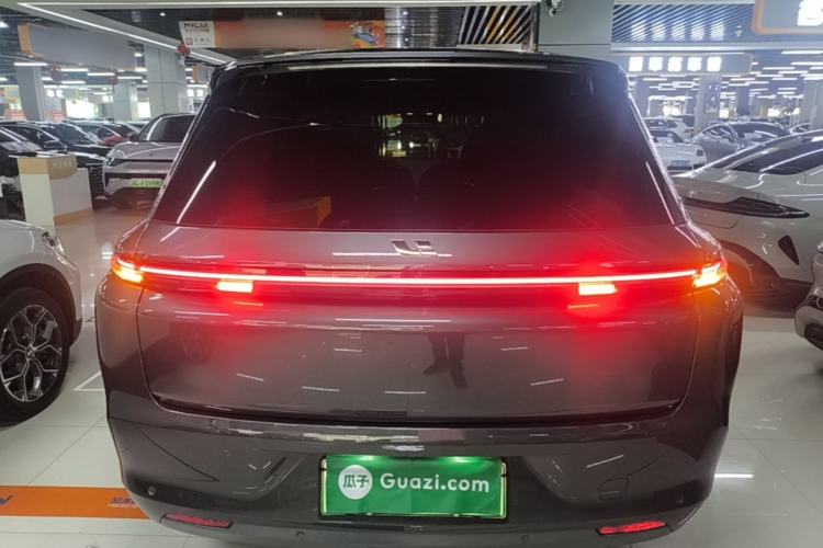 Used Li Auto L8 2024 Pro Model Rear