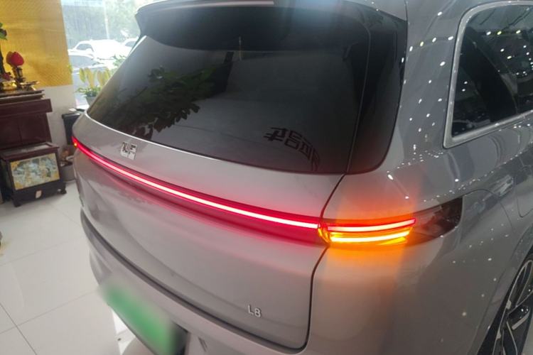 Used Li Auto L8 2024 Max Rear