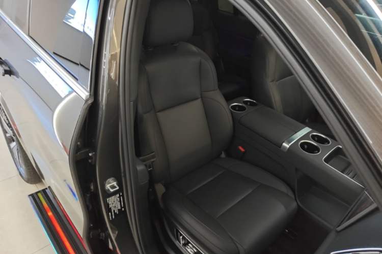 Used Li Auto L8 2024 Max Right Front Seat