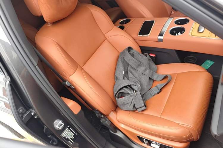 Used Li Auto L8 2024 Max Right Front Seat