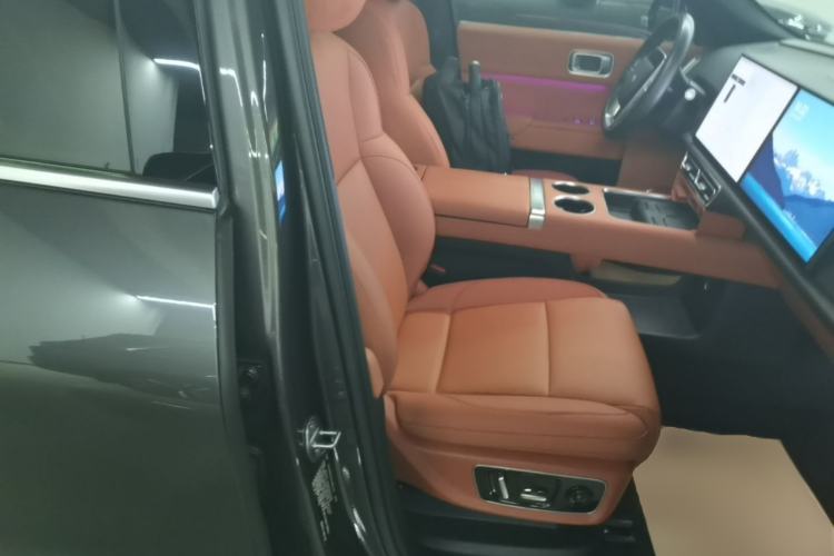 Used Li Auto L8 2024 Max Right Front Seat