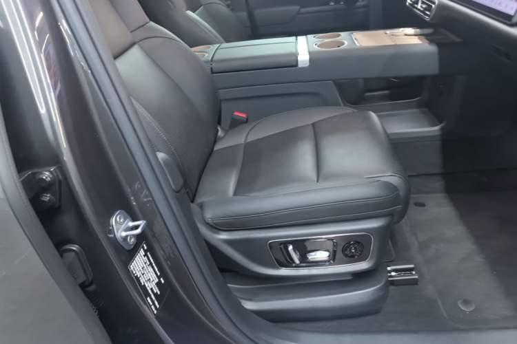 Used Li Auto L8 2024 Max Right Front Seat