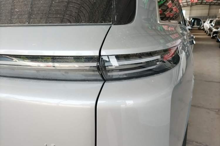 Used Li Auto L8 2024 Ultra Model Right Rear Taillight