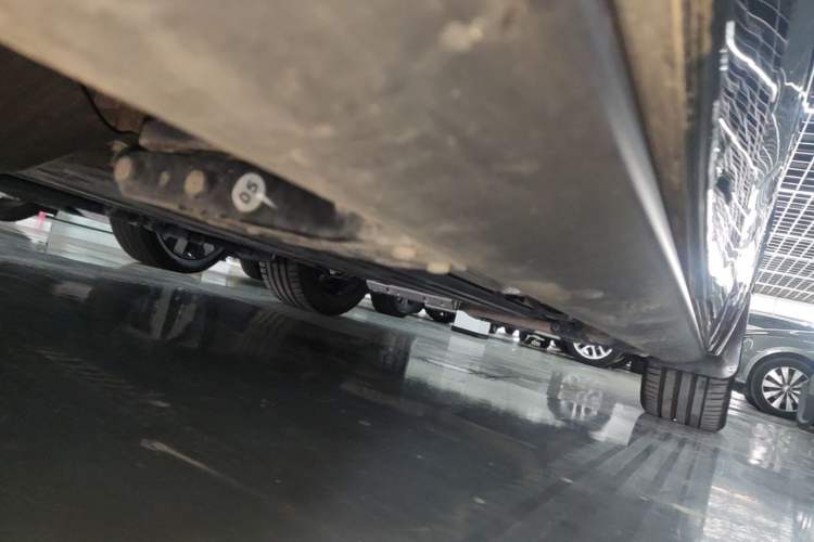 Used Li Auto L8 2024 Max Right Side Sill