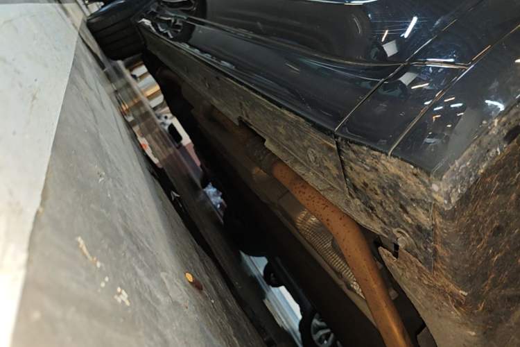 Used Li Auto L8 2024 Max Right Side Sill