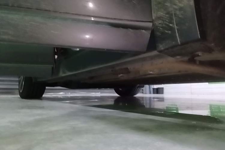 Used Li Auto L8 2024 Max Right Side Sill