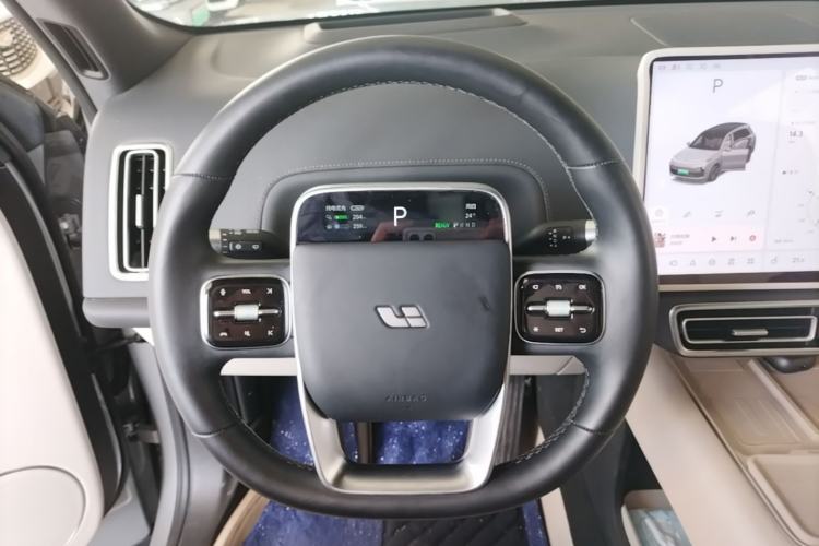 Used Li Auto L8 2024 Ultra Model Steering Wheel