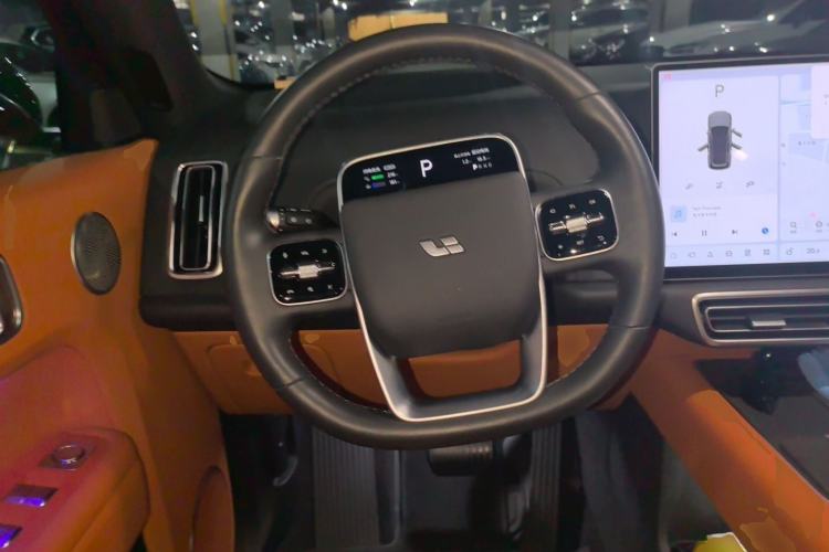 Used Li Auto L8 2024 Ultra Model Steering Wheel