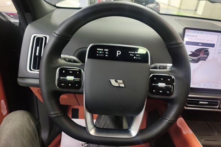 Used Li Auto L8 2024 Pro Model Steering Wheel