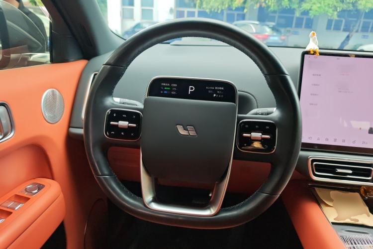 Used Li Auto L8 2024 Pro Model Steering Wheel