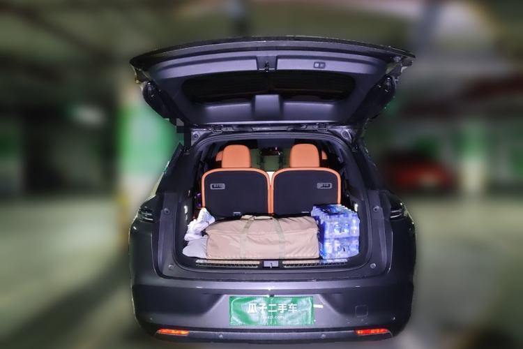 Used Li Auto L8 2024 Max Trunk