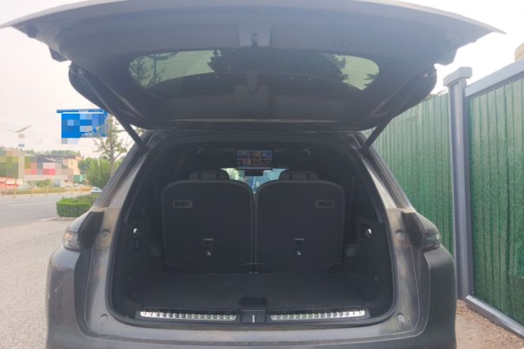 Used Li Auto L8 2024 Ultra Model Trunk